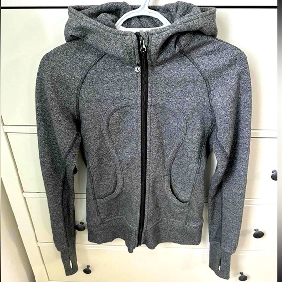 Lululemon scuba Hoodie - Picture 1 of 2